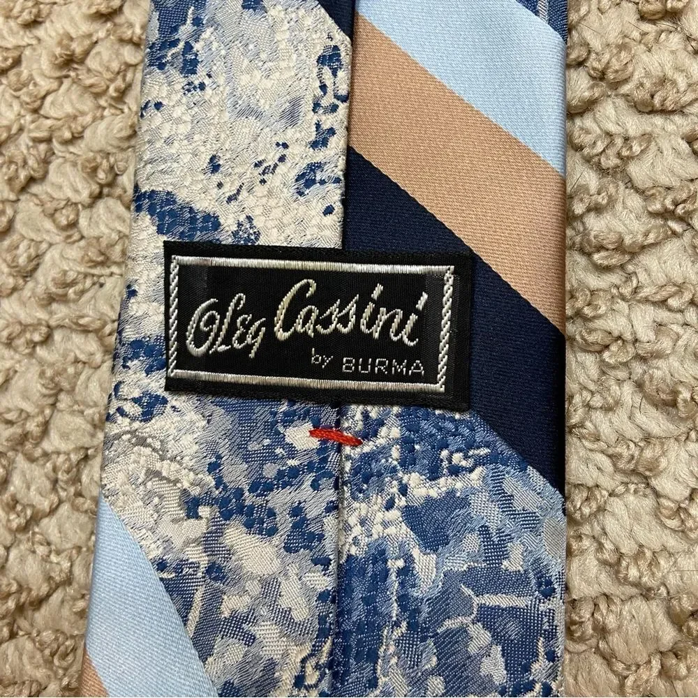 Vintage 70’s Oleg Cassini by Burma Mixed Media Blue Tie‎